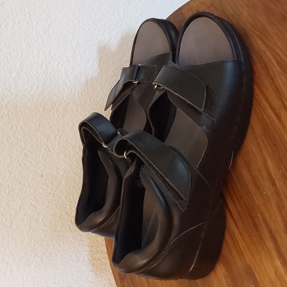 Orthoheel Orthopedic Propet Black Leather Sandals with Adj.Straps Womens Sz.11W - Picture 4 of 9
